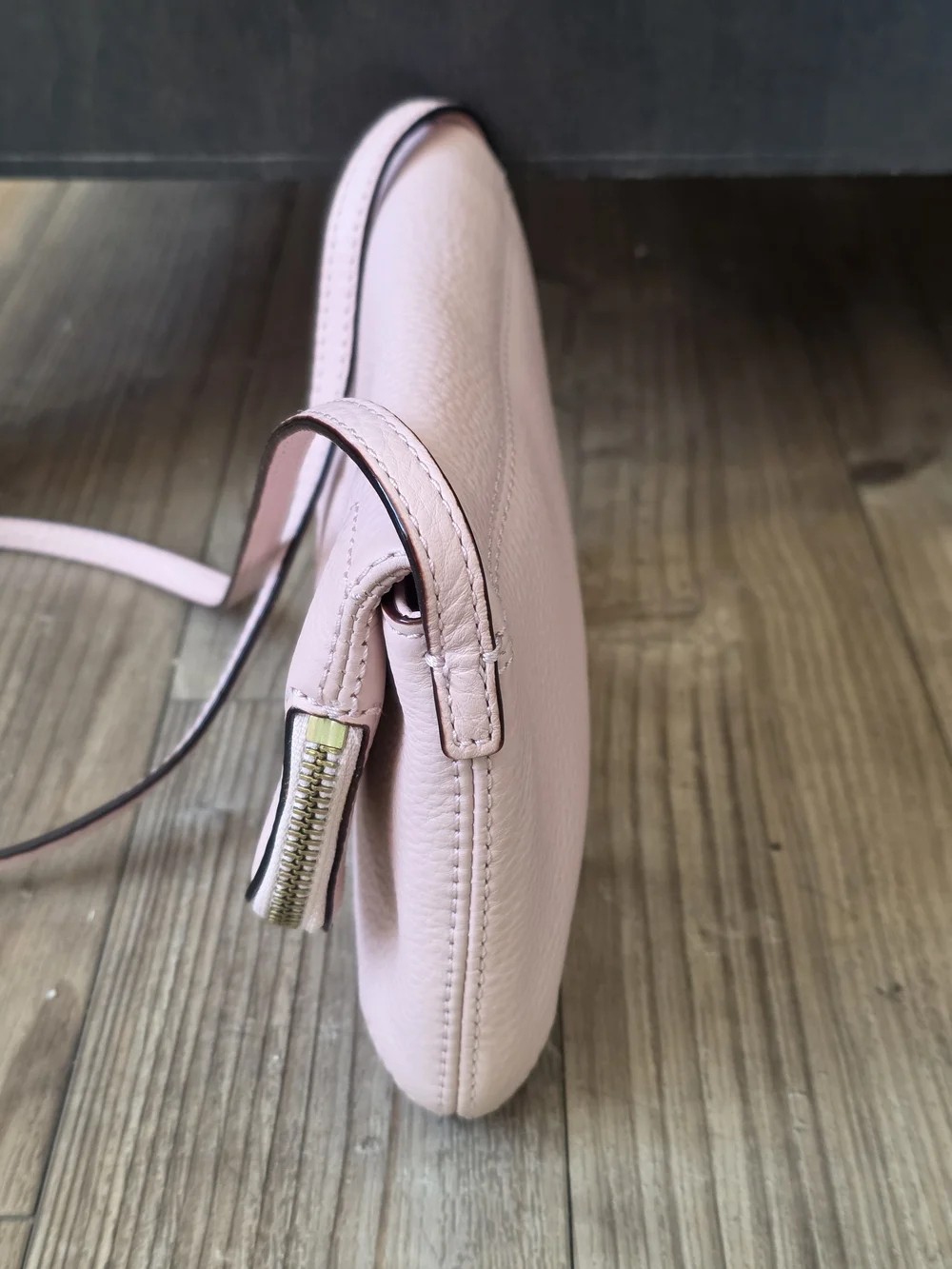 Kate Spade Pebbled Leather Crossbody Bag in Light Pink